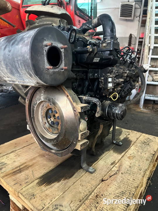 silnik 4cylindrowy Turbo YANMAR 4TNV84T Działoszyn