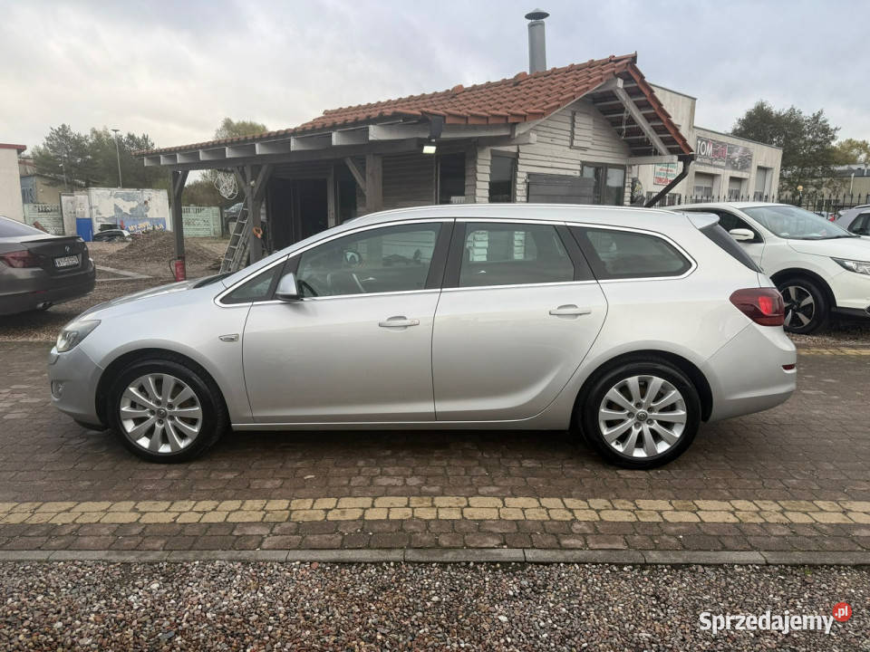 Opel Astra Opel Astra 2011 20 diesel 160 H klimatyzacja pomorskie sprzedam