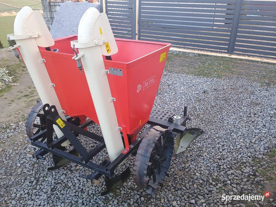 Sadzarka do ziemniaków Polska Akpil Nowa 2010 nieuszkodzony Izbica