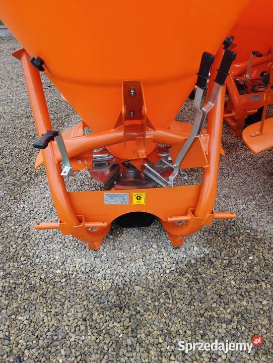 Solarka Piaskarka Posypywarka do soli piasku Pozostałe Cisek