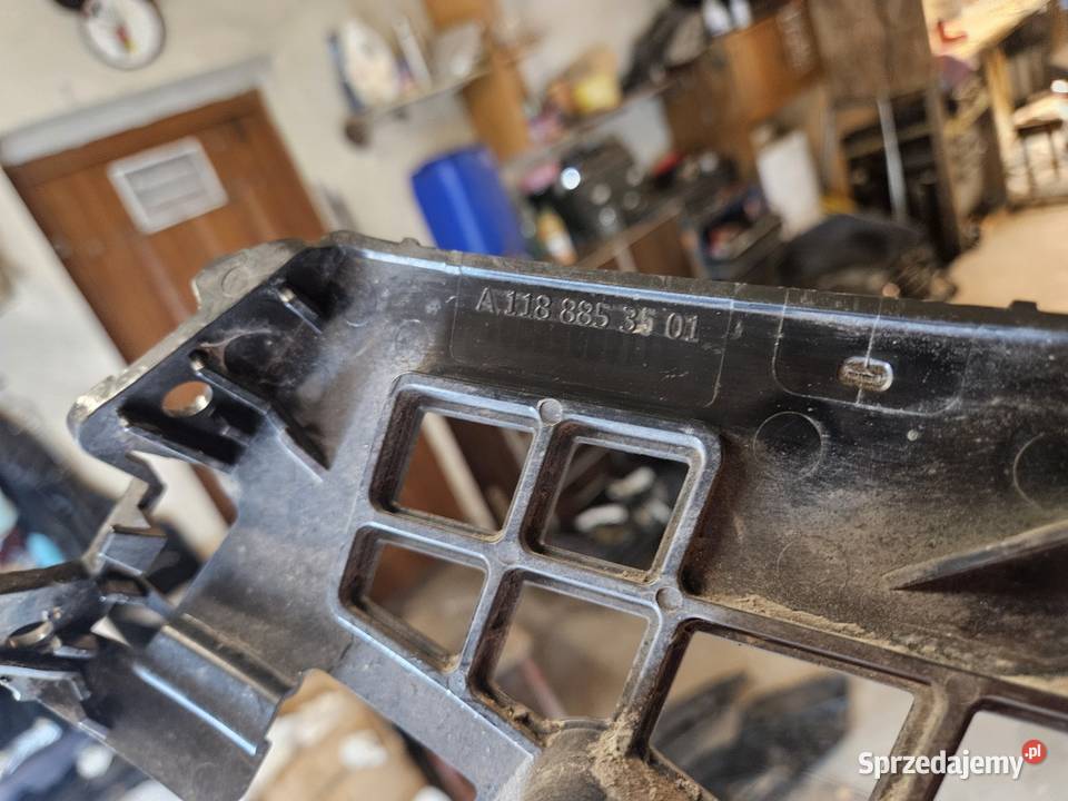 MERCEDES CLA W118 AMG ŚLIZG LEWY ZDERZAKA PRZÓD Międzychód sprzedam