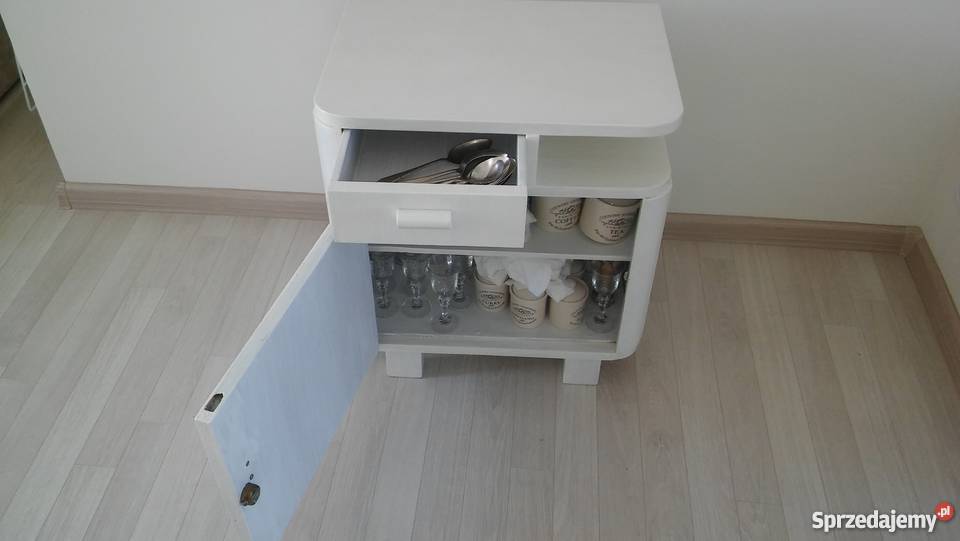 klasyczny kształt kultowa szafka polish look pomorskie Gdańsk