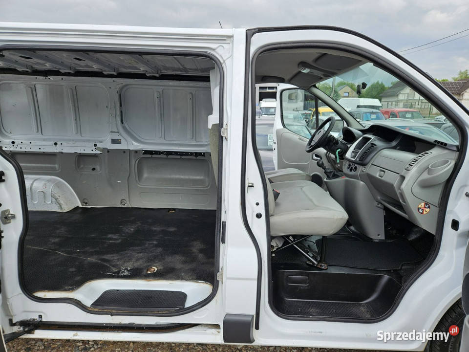 Opel Vivaro Opłacony Zadbany Klima Long Serwisie Motoryzacja warmińsko-mazurskie Kisielice
