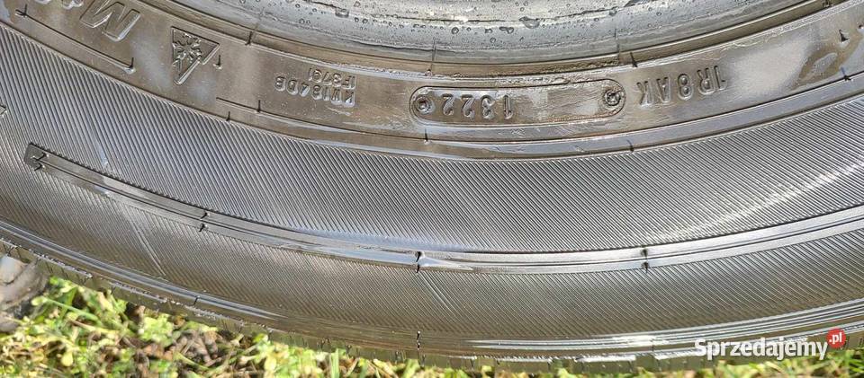 Komplet opony falken zimowe 75r225 16c