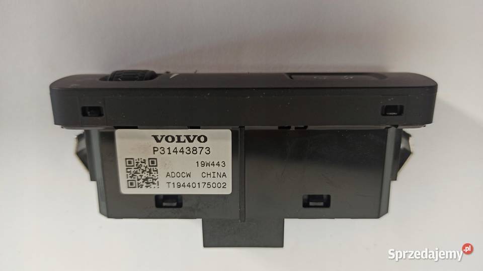 VOLVO V90 PRZYCISK OTWIERANIA KLAPY 31443873