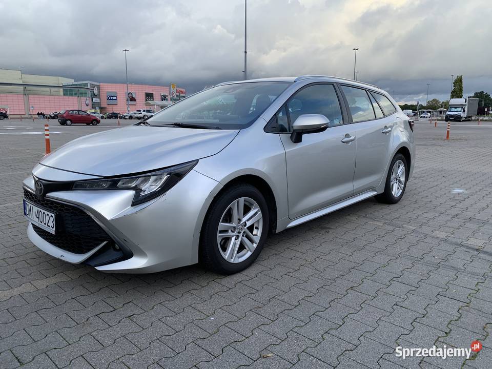 Toyota 12T Comfort Precious Silver Kombi Milicz