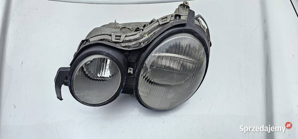 Lampa lewy przód mercedes w210 djauto Zbąszyń
