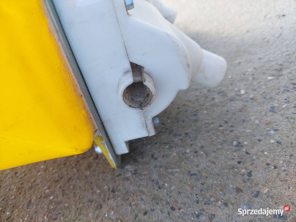 Zbiornik skrzynia mikrogranulatu nawozu 30L Olesno