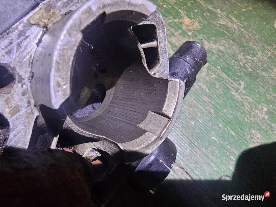 Aprilia rv4 am4 cylinder tłok tuleja pierścienie Jelenia Góra
