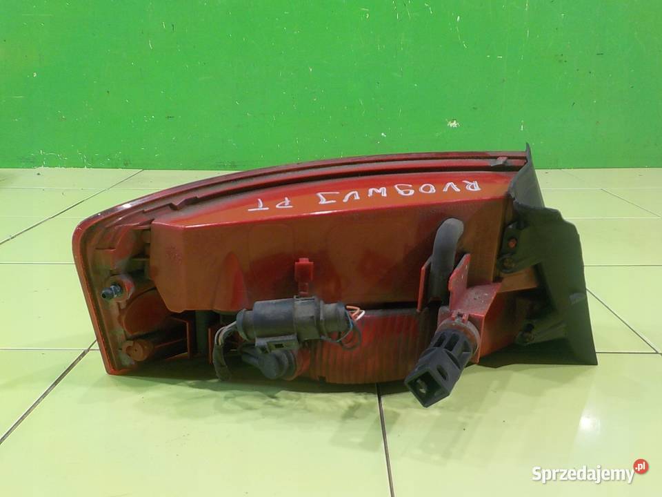 AUDI A5 8T 20 TFSI 09r COUPE 2D lampa prawa tyl osobowe Suków