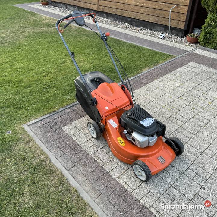 Kosiarka spalinowa Husqvarna R150SVH napęd kosz