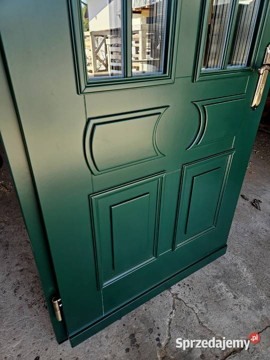 Drzwi DŁUGOSZ zewnętrzne RAL6005 zieleń mchu Kluczbork