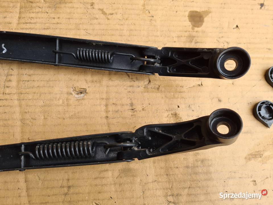 Toyota Auris II E18 mechanizm wycieraczek szyby Pozostałe Legnica