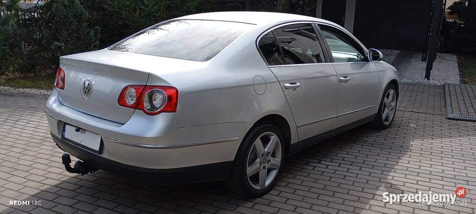 Volkswagen Passat 20 TDi 140czarne skóry grzane manualna Wałdowo Szlacheckie