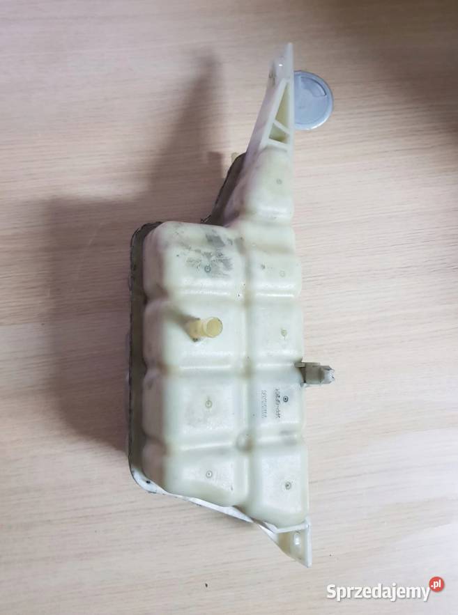 Zbiornik wyrównawczy płynu chłodzącego Nissan Mielec