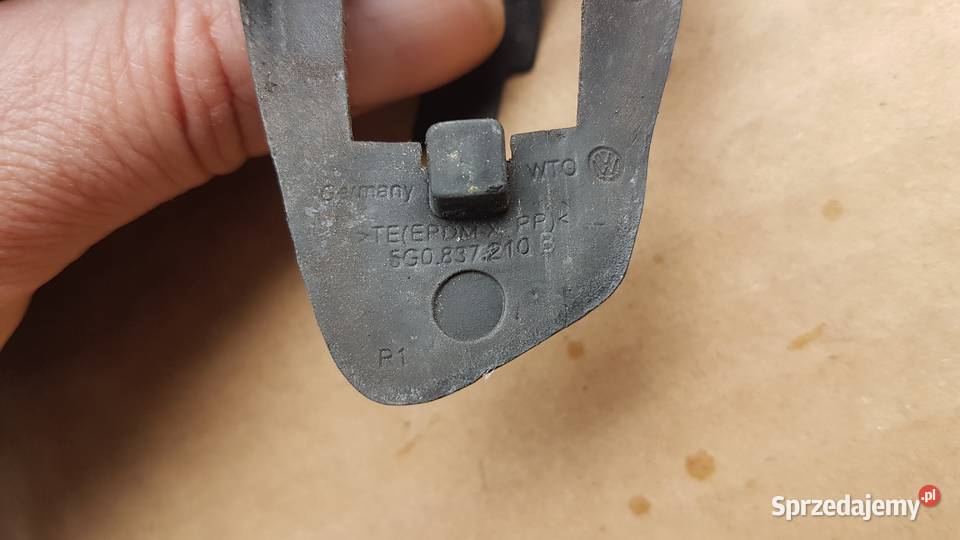 VW USZCZELKA KLAMKI 5G0837210B Klamki Skarżysko-Kamienna sprzedam