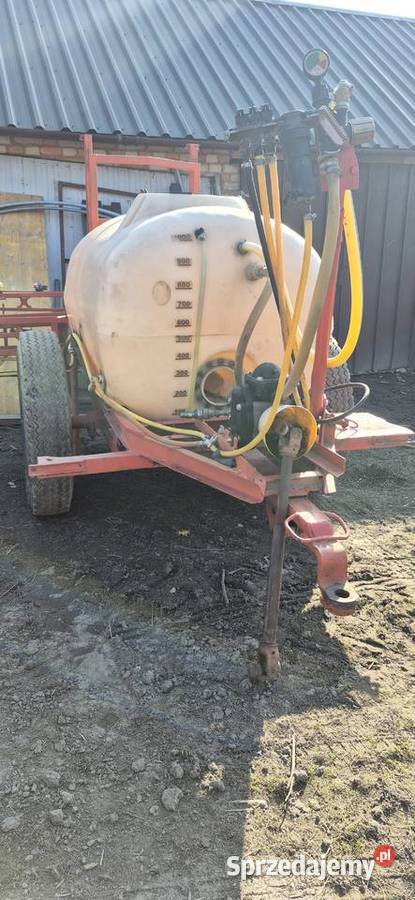 Opryskiwacz ciągany 1000l 12m Sobieszczany-Kolonia