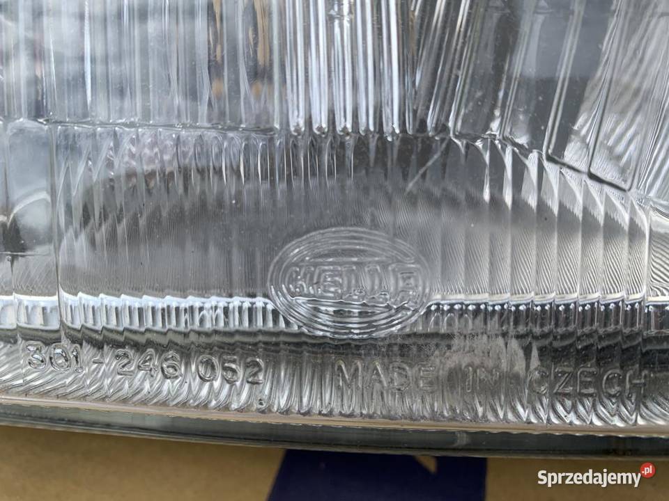 Lampa reflektor Skoda Felicja 96 r HELLA prawy sprzedam