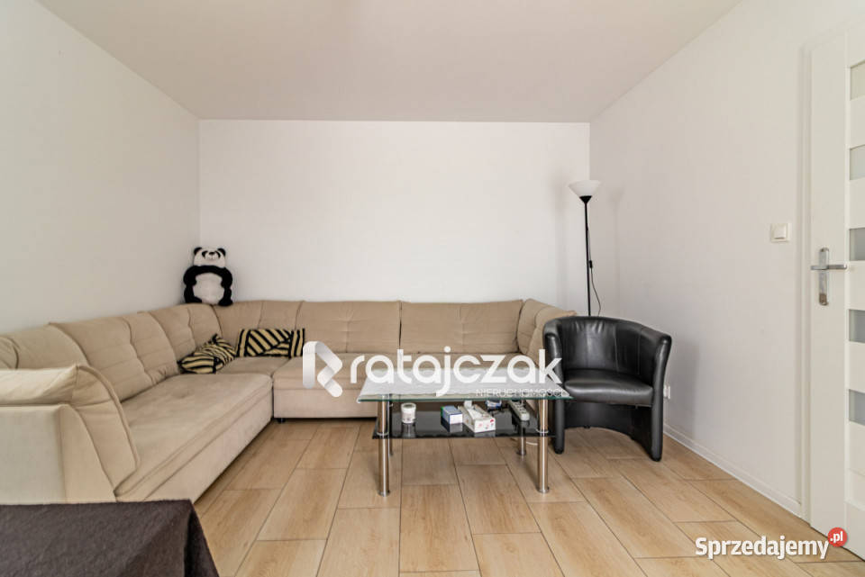 sprzedaży domu wolnostojącego 106m2 Żukowo 860m2 sprzedam