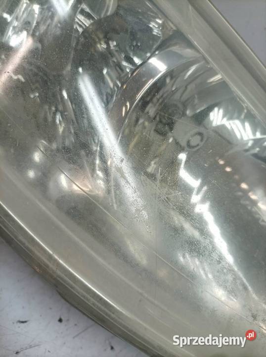 LAMPA PRZÓD PRAWA EU 9646893880 Citroen C4 I Lampy przednie świętokrzyskie