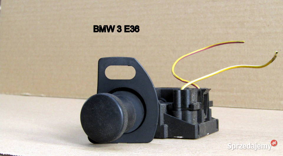 WŁĄCZNIK ŚWIATEŁ PRZECIWMGIELNYCH BMW 3 E36 Mysłaków