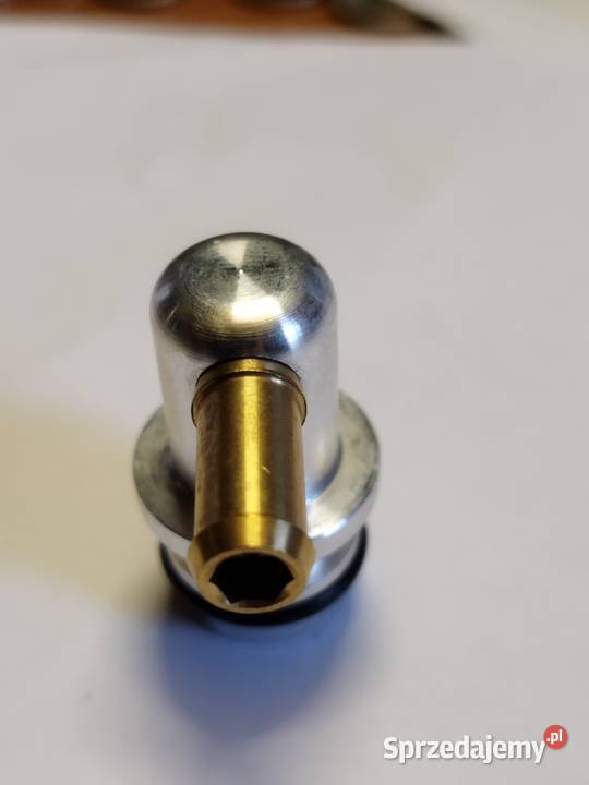 Krócieczłączka przewodu chłodzenia Opel osobowe Jasło sprzedam