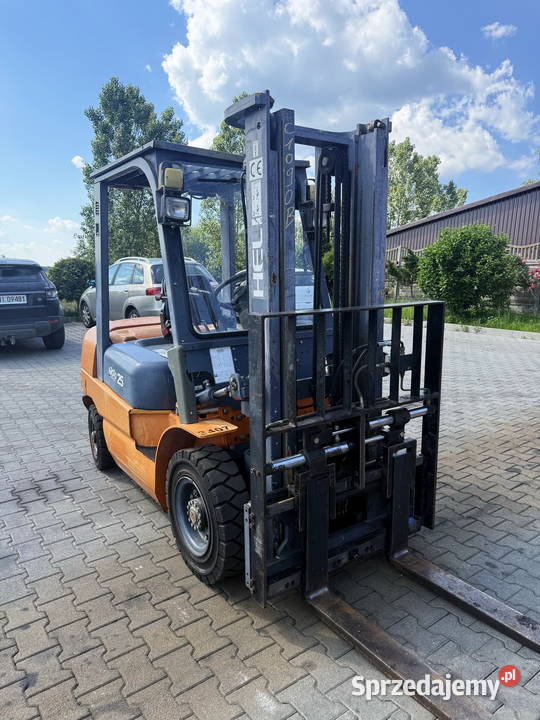 wózek widłowy HELI CPCD25 diesel ISUZU 2500 2012 łódzkie sprzedam