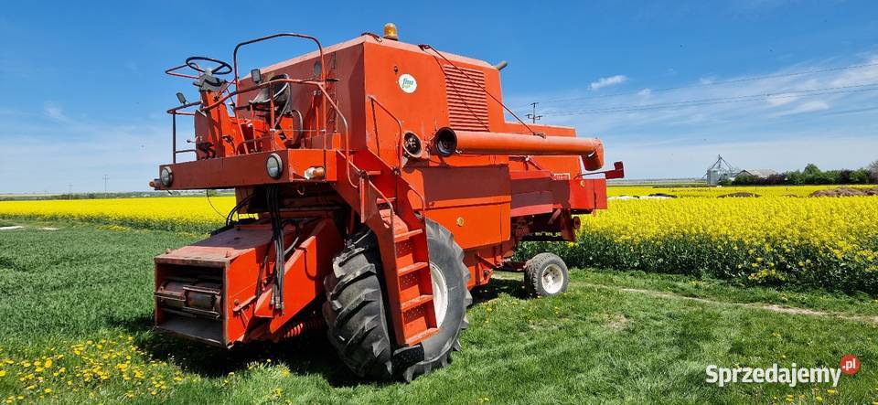 Bizon Z056 Super ze stołem do rzepaku Zbożowe Giełczew