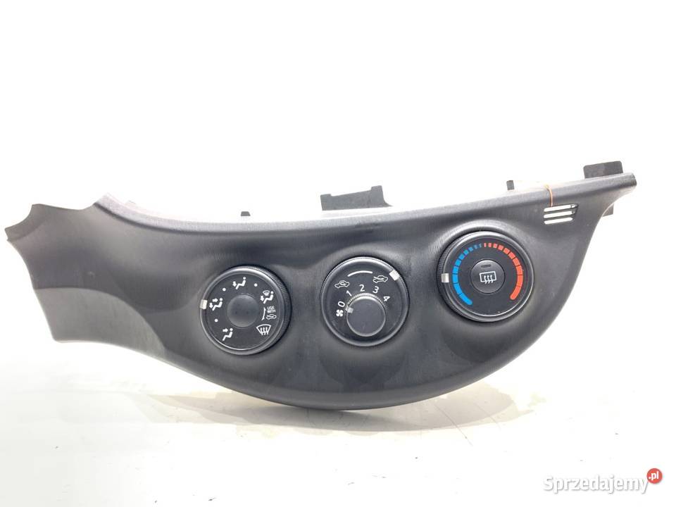 PANEL STEROWANIA NAWIEWU TOYOTA YARIS III