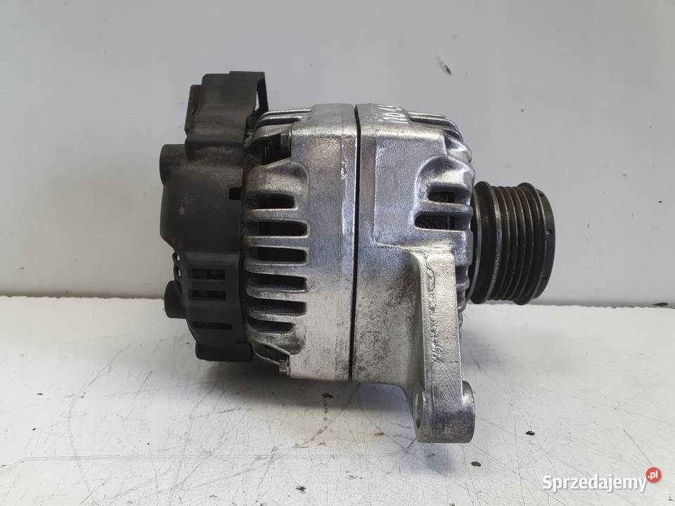 ALTERNATOR Hyundai i20 14 CRDI 373002A050 valeo Rudka
