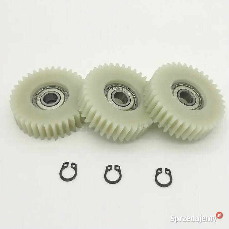 Kółka zębate z łożyskiem do silników sprzedam