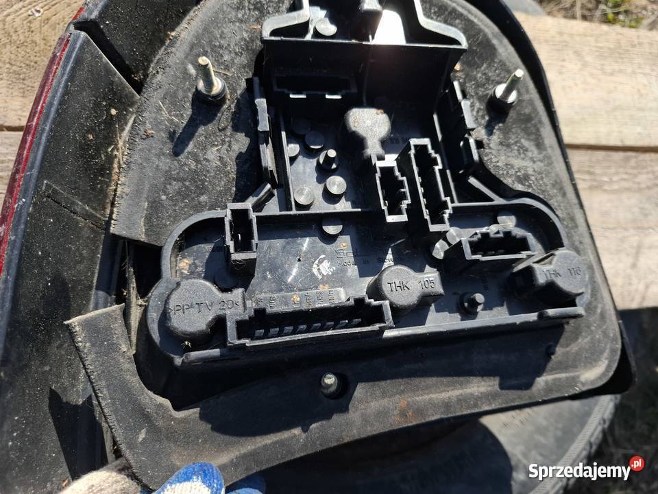 Lampa Prawa Tył Volkswagen Golf III osobowe Pozostałe Wisznice