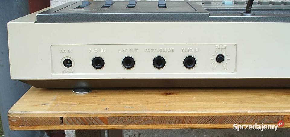 Starożytne Casio Casiotone CT605