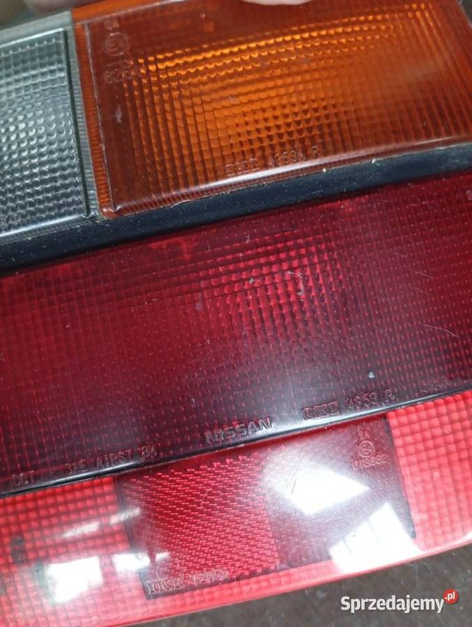 NISSAN MICRA K10 LAMPA TYŁ LEWA osobowe Wrocław