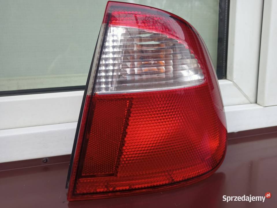 Seat Cordoba 1 I LIFT lampa tył tylna prawa w Lampy tylne łódzkie Sieradz