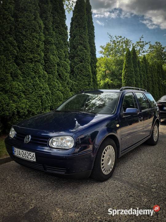 VW GOLF IV 16 SR CLIMATRONIC JEDEN WŁAŚCICIEL Golf sprzedam