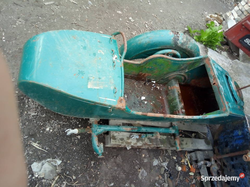 Sprzedam wozki boczne kosze na moto Dniepr K750 sprzedam