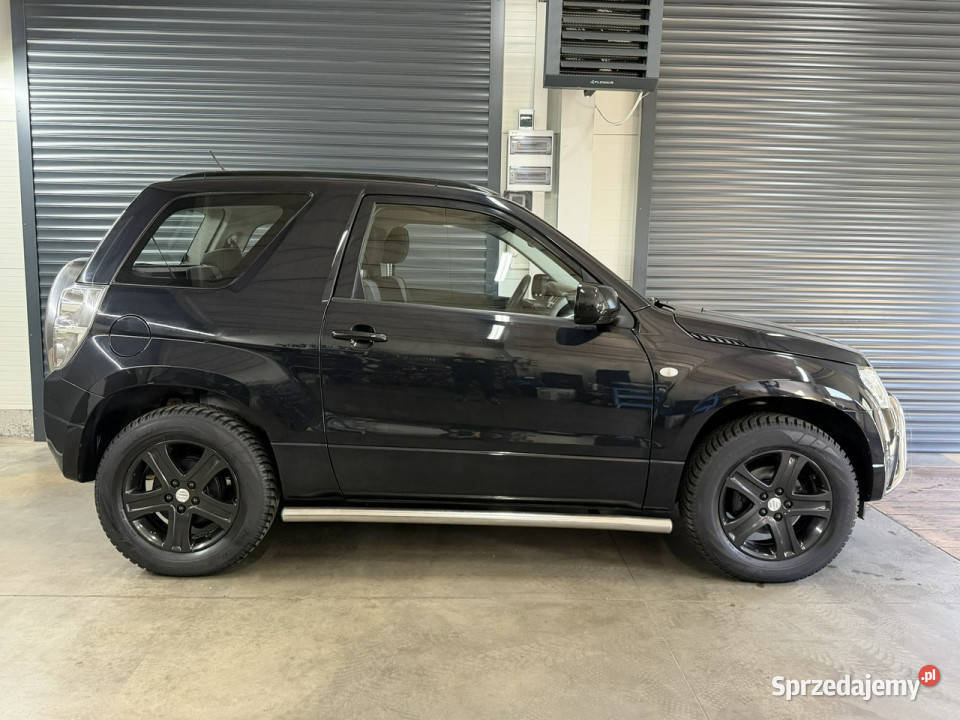 Suzuki Grand Vitara salon 95tyśkm nowa zero Rok produkcji 2007 Chechło