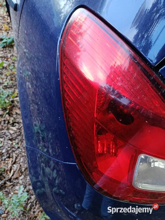 Lampa lewa tylna Opel Corsa D 10 2009 r Szklarka Myślniewska