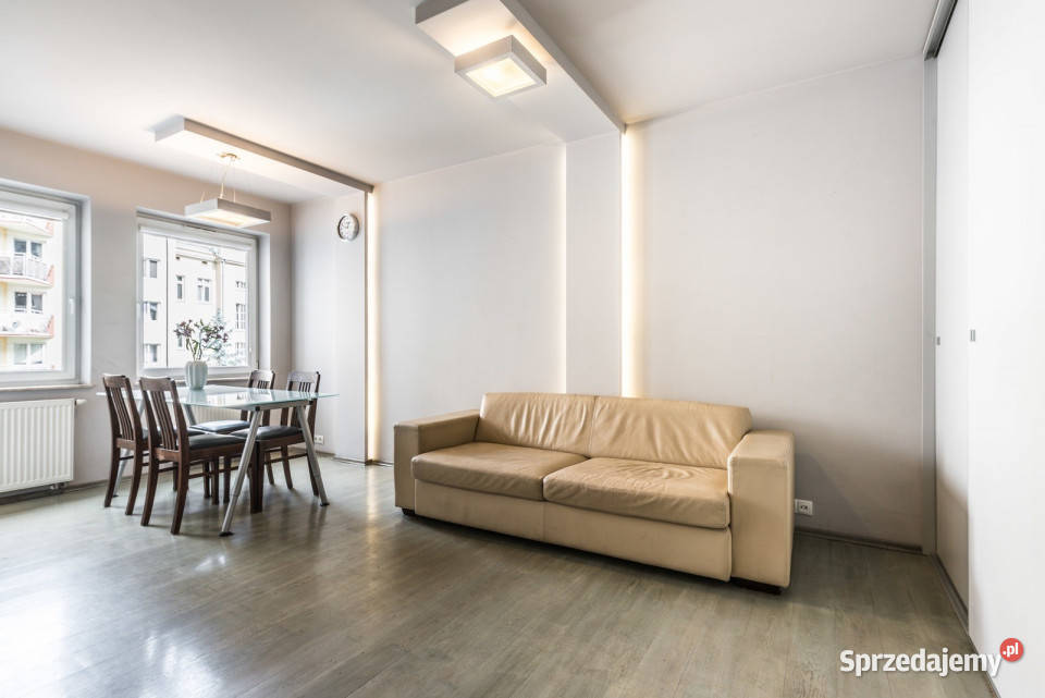 Dwupokojowe balkon centrum Stare Miasto 3 piętra i więcej