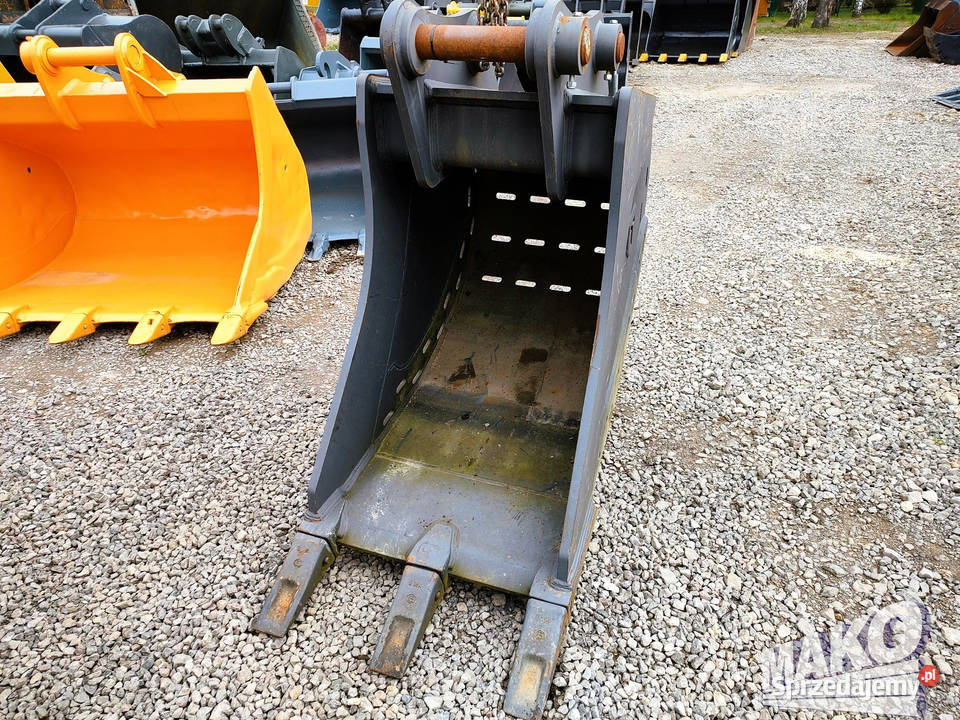 Łyżka Triga 70 do koparki fi 70 Producent Ostrowiec Świętokrzyski