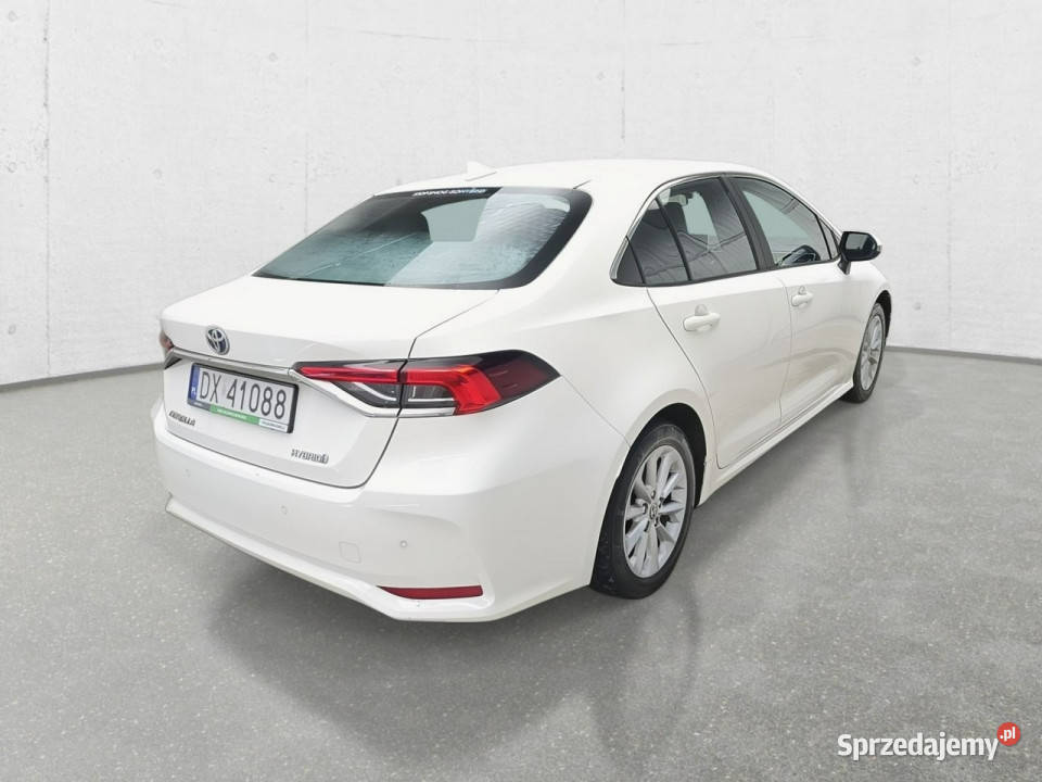 Toyota Corolla Seria E16 2012 Komorniki
