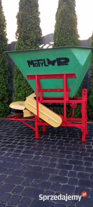 Rozsiewacz Motyl Kłos 400 600 l