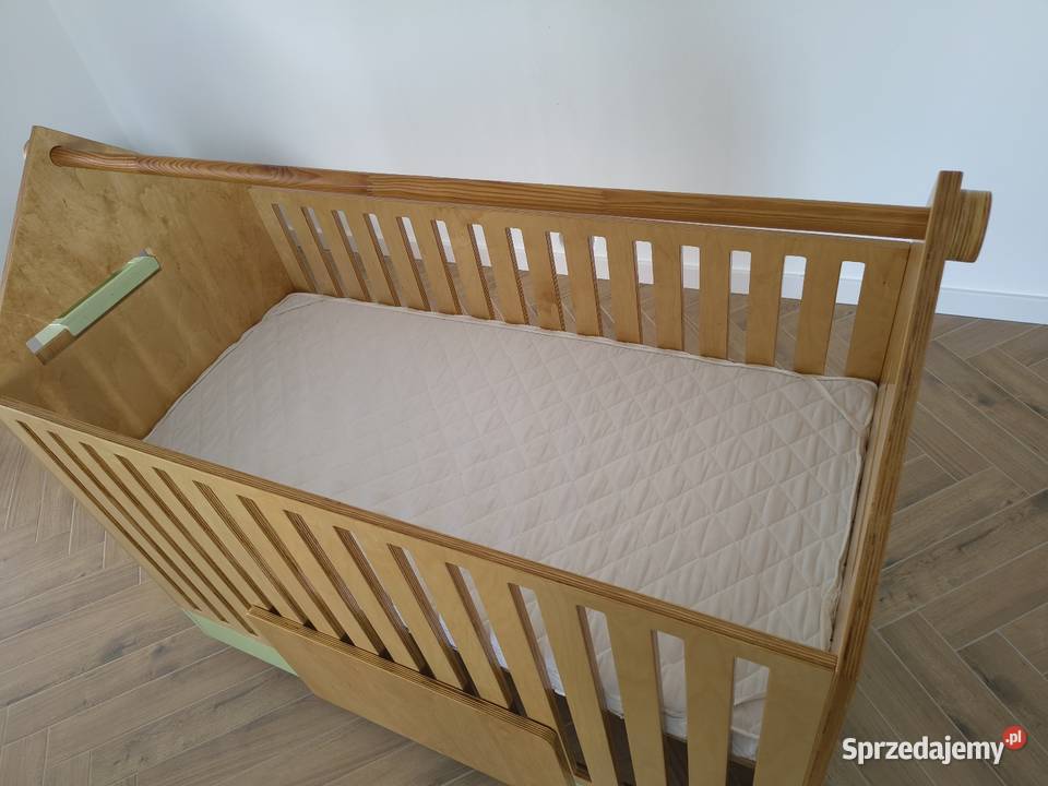 Przepiękne Łóżeczko dziecięce drewniane na