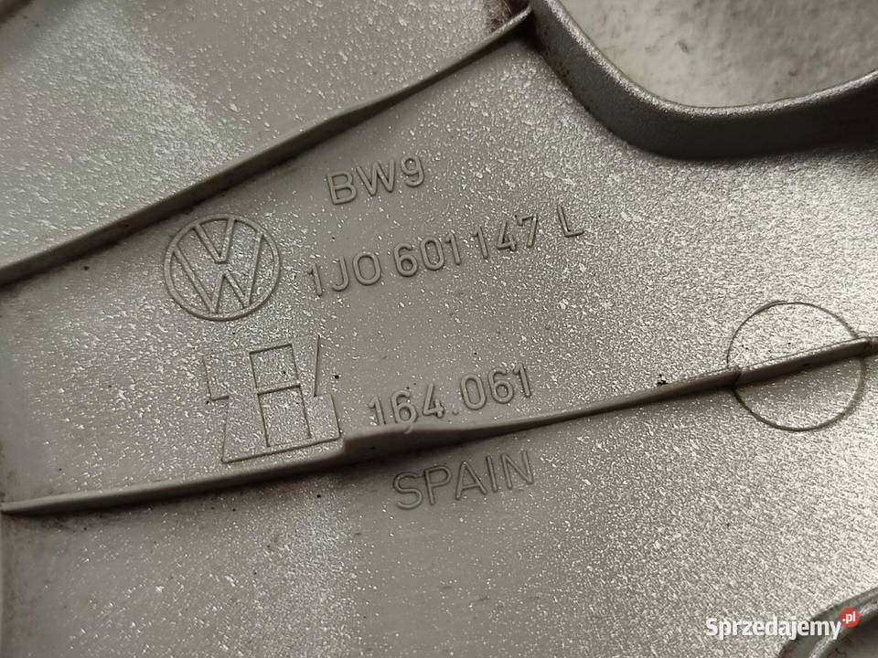 KOŁPAK DEKIEL FELGI 14 VOLKSWAGEN 1J0601147L