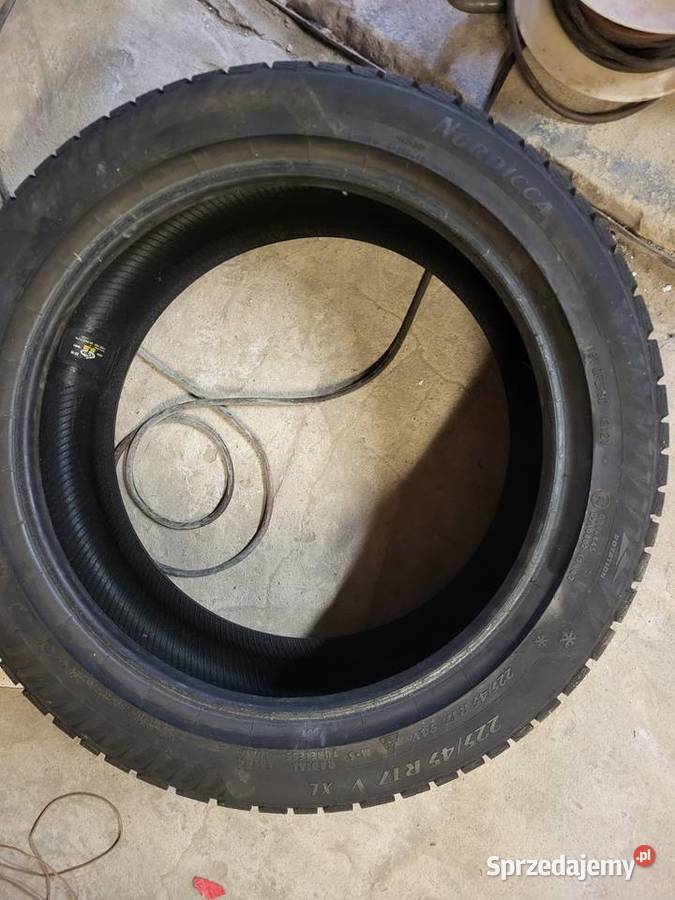 Opony zimowe 22545 R17 45 Kleszczów sprzedam
