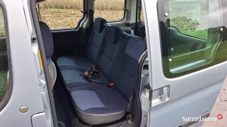 Citroen Berlingo 14 benzyna klimatyzacja 2004 opolskie Polska Nowa Wieś