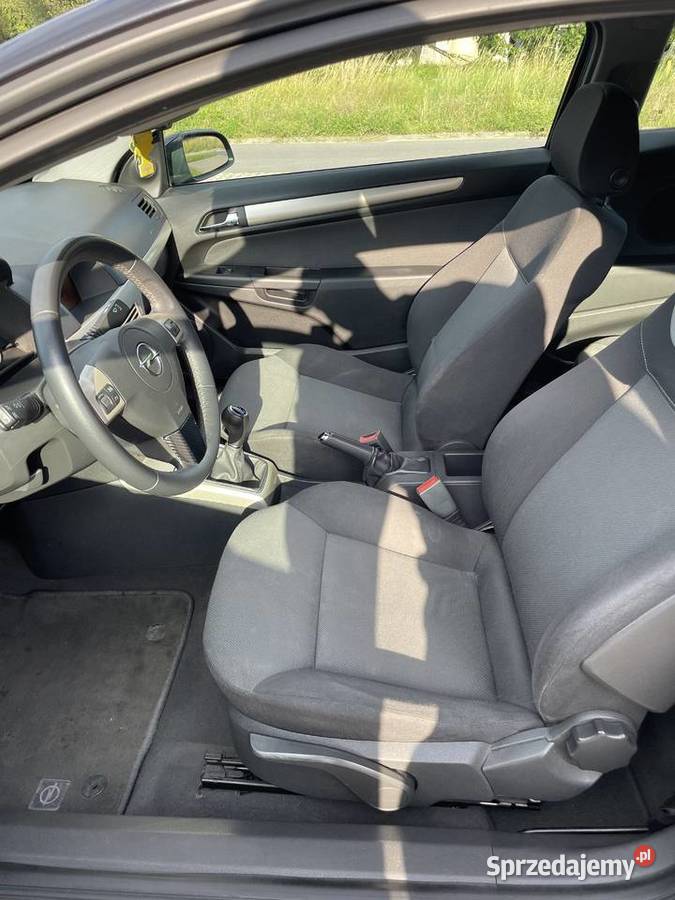 Na sprzedaż Opel Astra H GTC śląskie