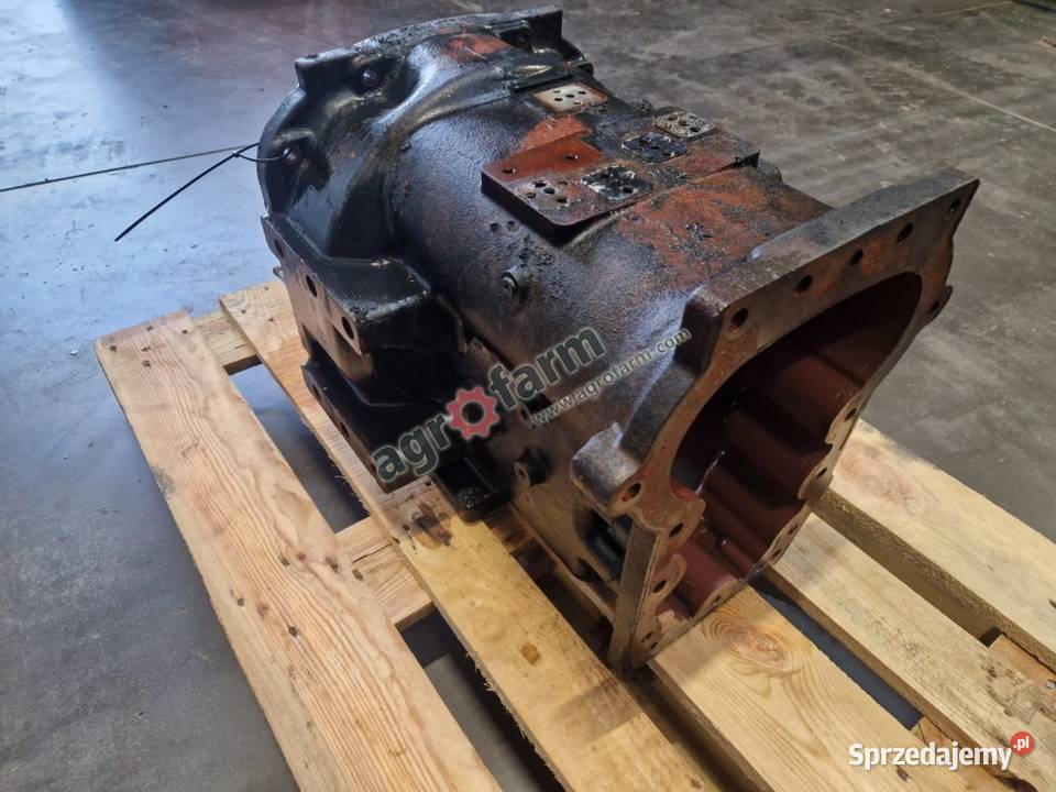 Obudowa skrzyni biegów Case Luxxum 120 110 100 Byków sprzedam