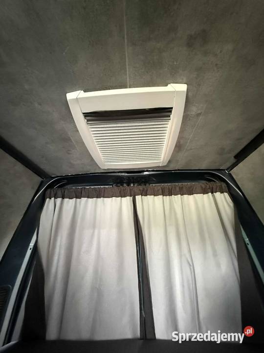 Kamperbus 2012 r przebieg 120000 stan kujawsko-pomorskie sprzedam